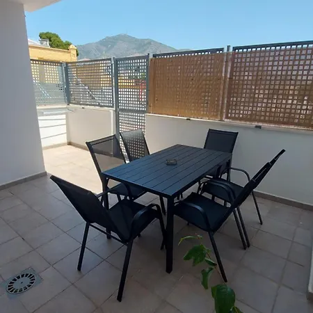 Δωμάτια σε οικογενειακή κατοικία Pensadas Ti